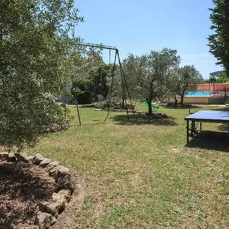 Mas Michel Et Josiane Holiday home Monteux